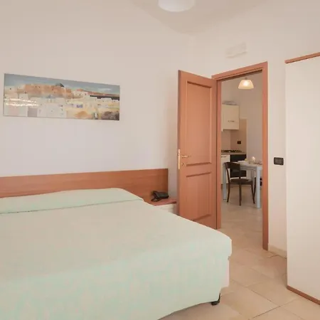 Stylish Le Fontane 1 Bedroom Sleeps 2 Apartment Villasimius