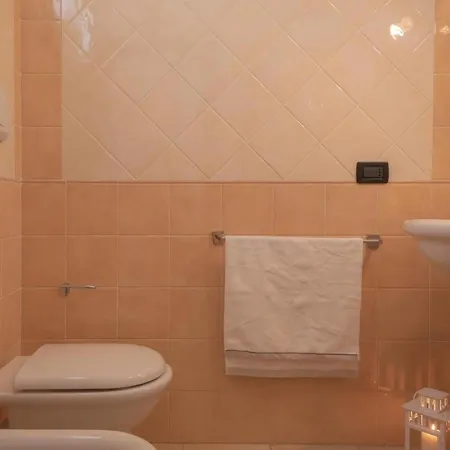 Apartment Stylish Le Fontane 1 Bedroom Sleeps 2 Villasimius