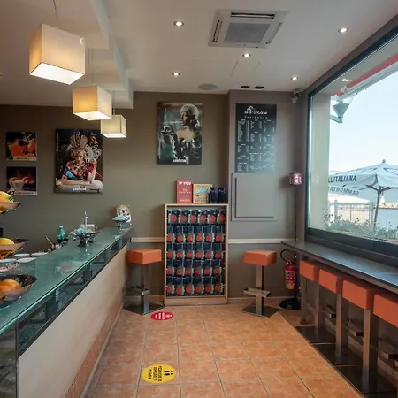 Apartment Stylish Le Fontane 1 Bedroom Sleeps 2 *