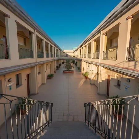 Apartment Stylish Le Fontane 1 Bedroom Sleeps 2 *