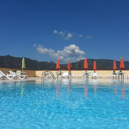 Stylish Le Fontane 1 Bedroom Sleeps 2 Apartment